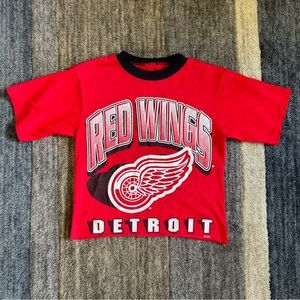 Women’s Redwings crop top